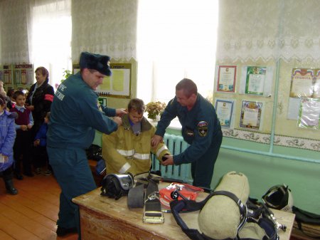 Участие молодежи в общероссийской тренировке по гражданской обороне