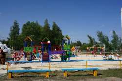 В Грязинском районе построены спортивная и детская площадки
