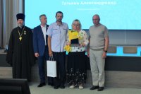 Грязинская семья награждена медалью «За любовь и верность»